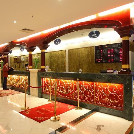 Beijing King Wing Hot Spring Hotel Экстерьер фото