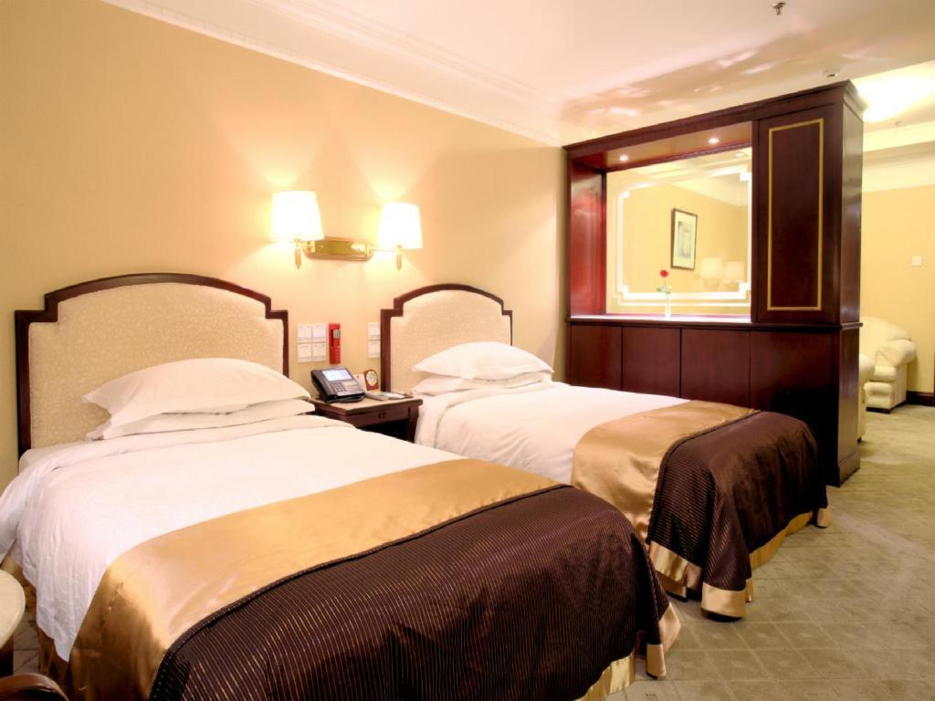 Beijing King Wing Hot Spring Hotel Номер фото